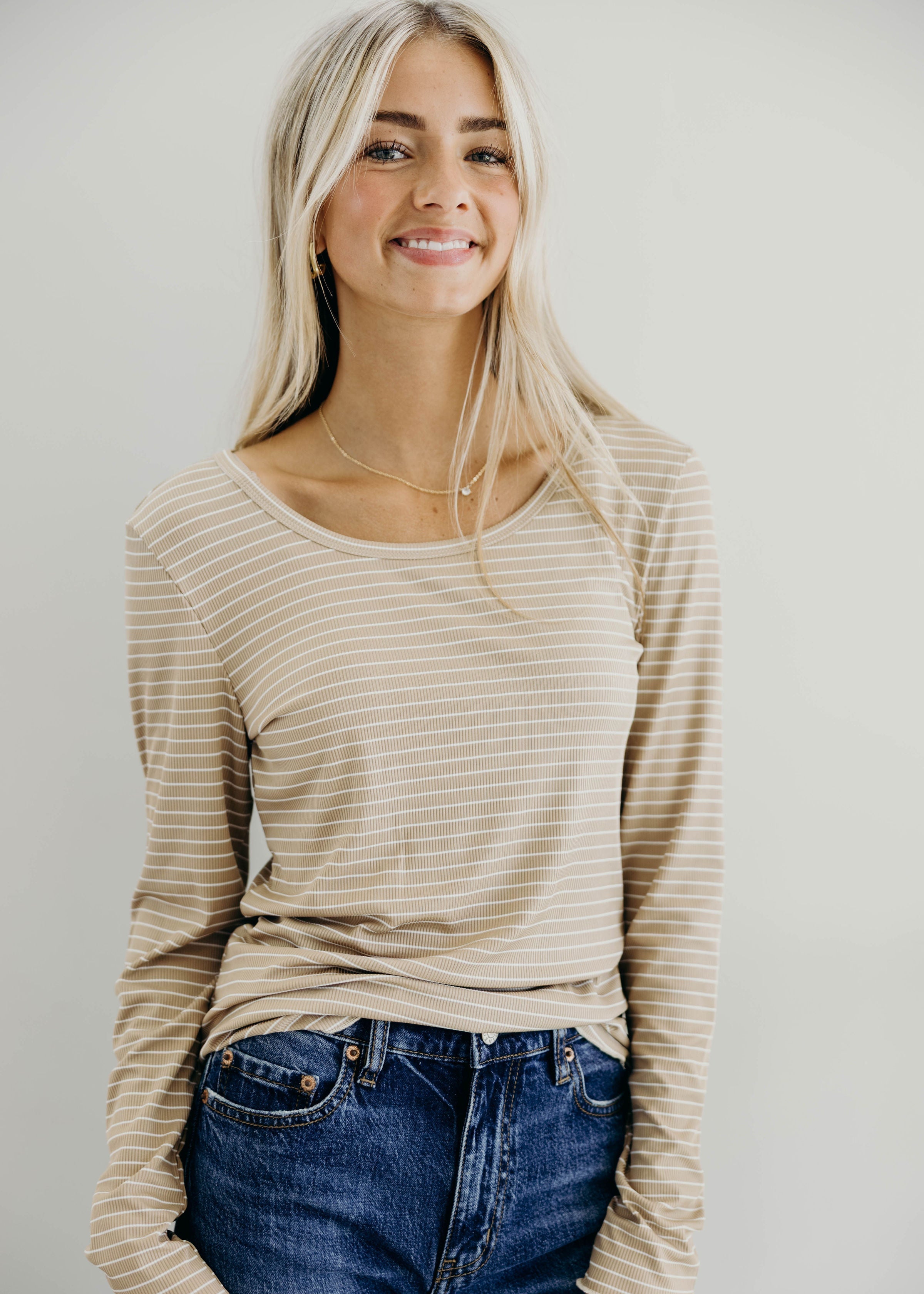 LONG SLEEVE RIBBED TEE IN BEIGE STRIPE